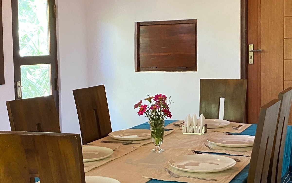 DiningArea